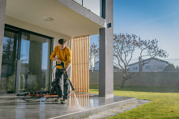 Animal Enclosure Cleaning in Uvalde Estates, TX